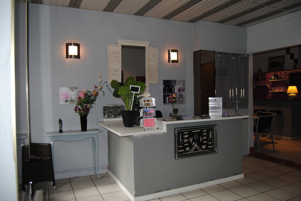 Hotel De Geneve Lourdes Luaran gambar